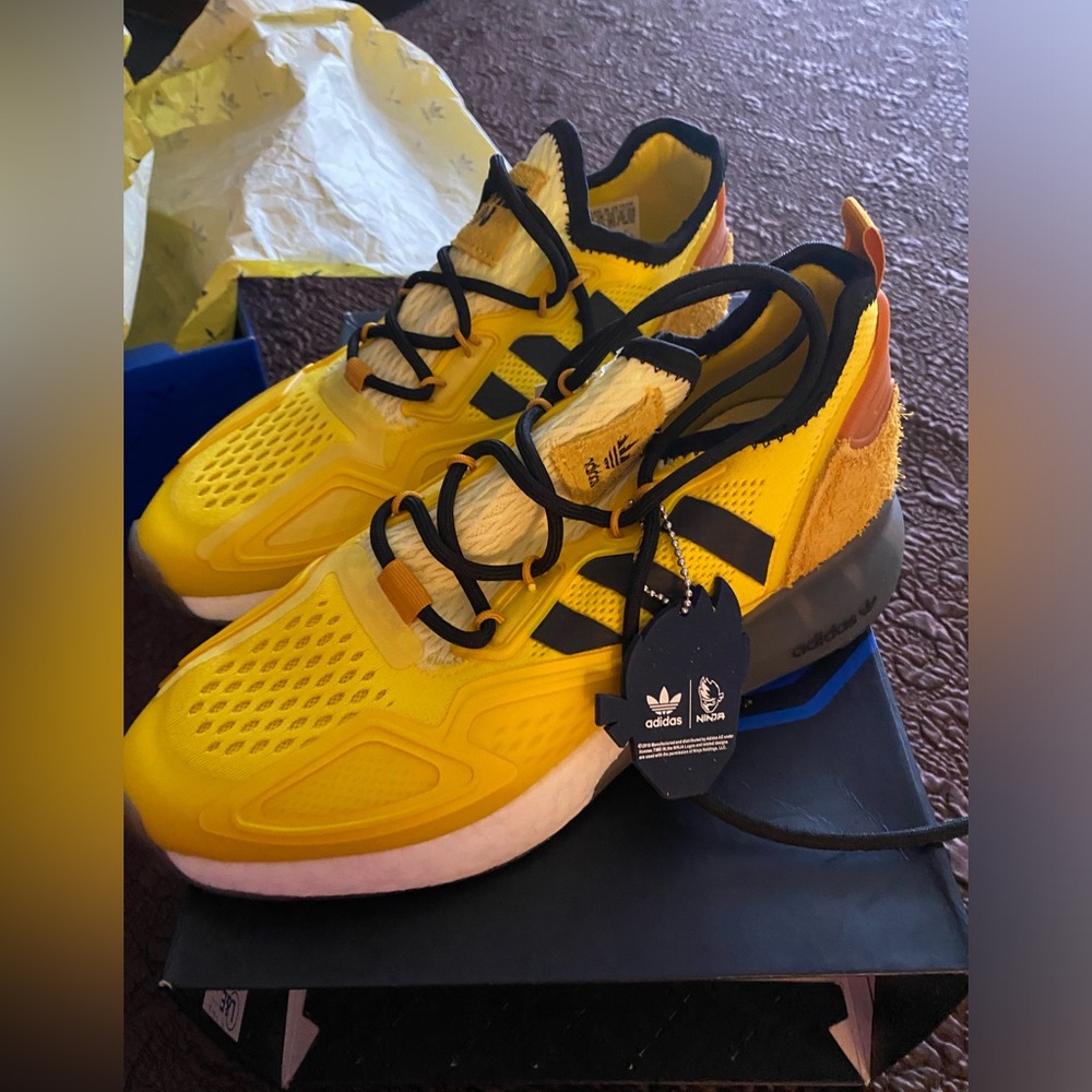 Adidas Ninja. NWT and box. Size 6 big kids.